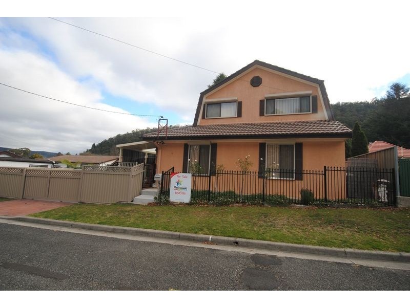 4 Pillans  Road, Lithgow NSW 2790