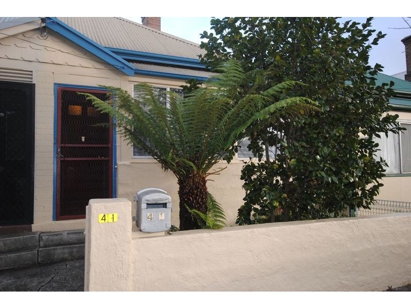 41 Read Avenue, Lithgow NSW 2790