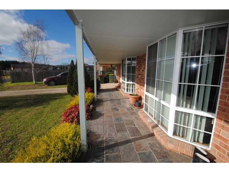 2 Curringa  Place, Wallerawang NSW 2845