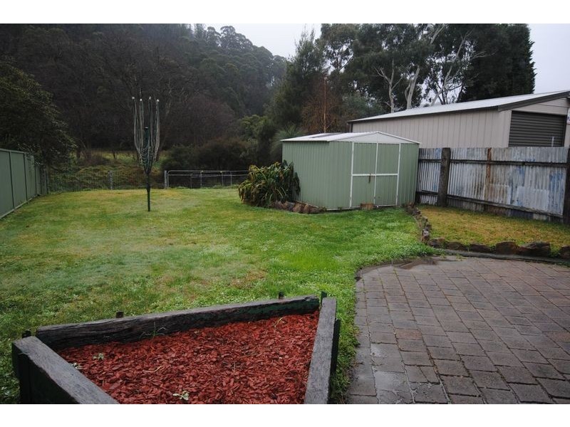 154 Bells Road, Lithgow NSW 2790