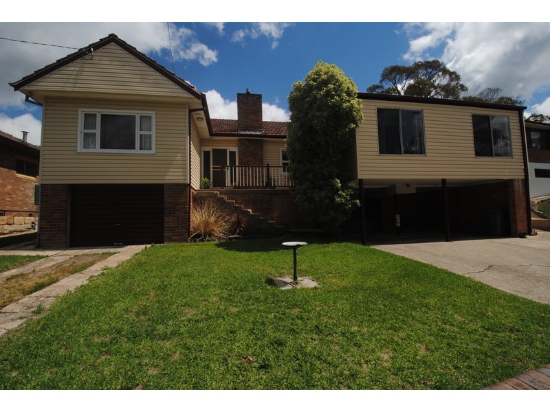 15 Birdwood  Street, Lithgow NSW 2790