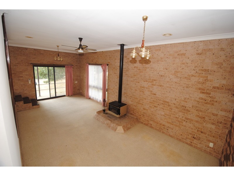 52 Lyon Parade, Wallerawang NSW 2845