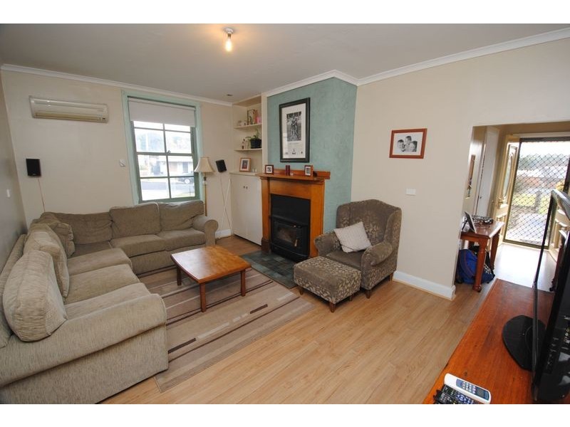 2 Cox Street, Portland NSW 2847