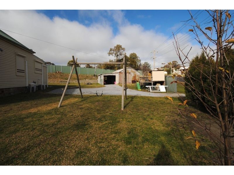 2 Cox Street, Portland NSW 2847