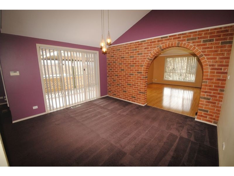 13 Chivers Close, Lithgow NSW 2790