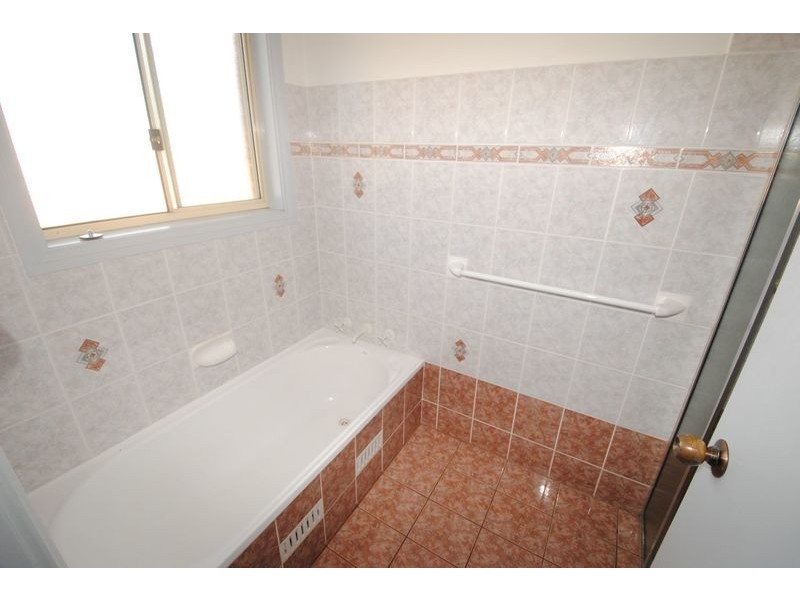 13 Chivers Close, Lithgow NSW 2790