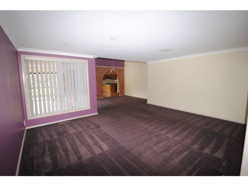 13 Chivers Close, Lithgow NSW 2790