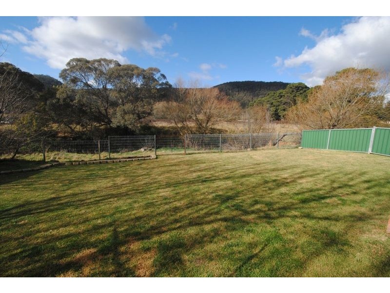 13 Chivers Close, Lithgow NSW 2790