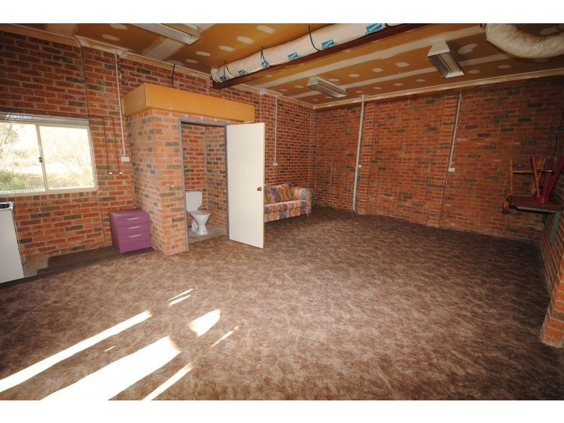 13 Chivers Close, Lithgow NSW 2790