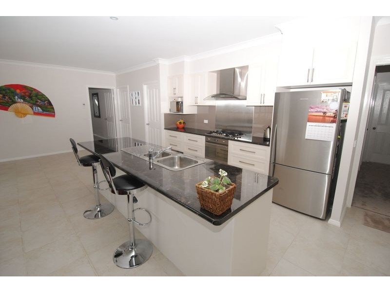 28 Hillcrest Avenue, Lithgow NSW 2790