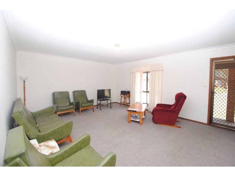 16 Heffernan Place, Lithgow NSW 2790