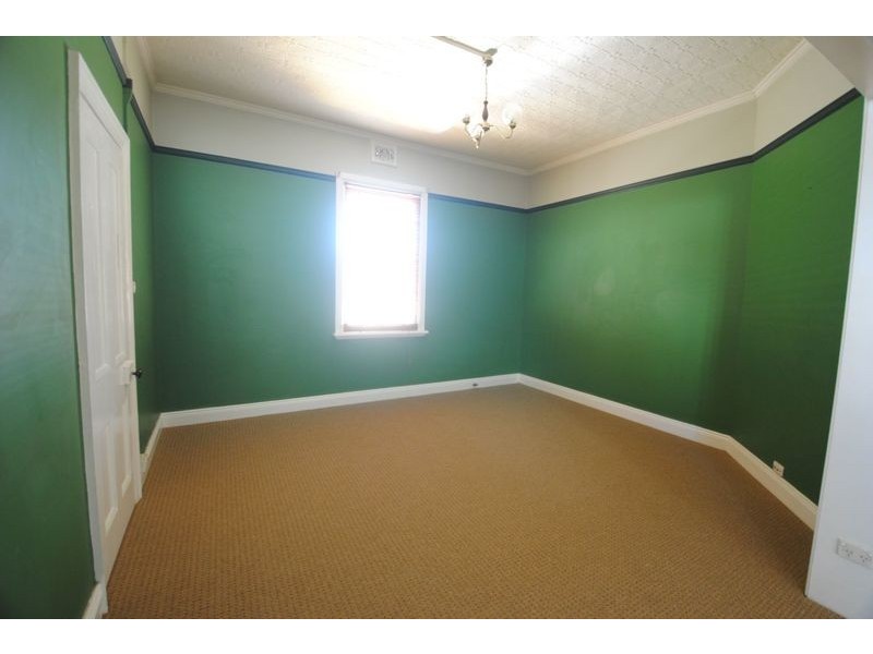 11 Gray Street, Lithgow NSW 2790