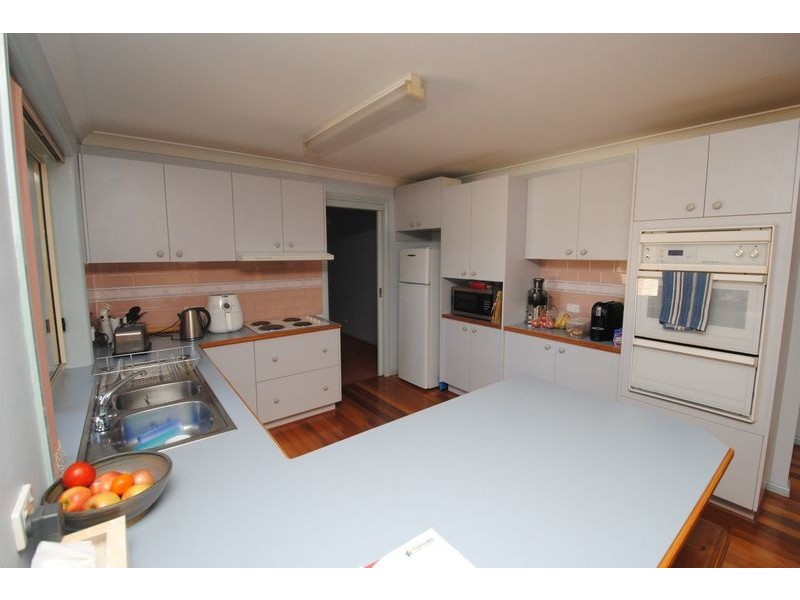 6 Sandalwood Drive, Lithgow NSW 2790