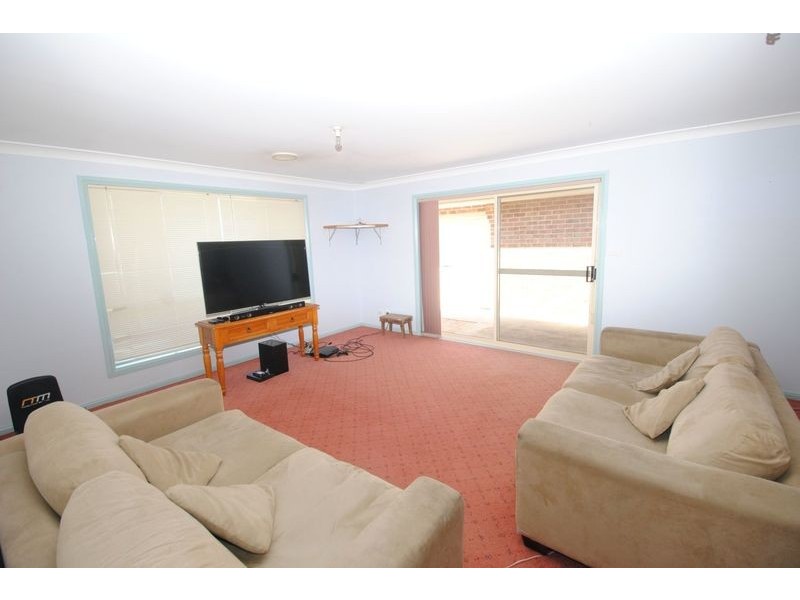 6 Sandalwood Drive, Lithgow NSW 2790