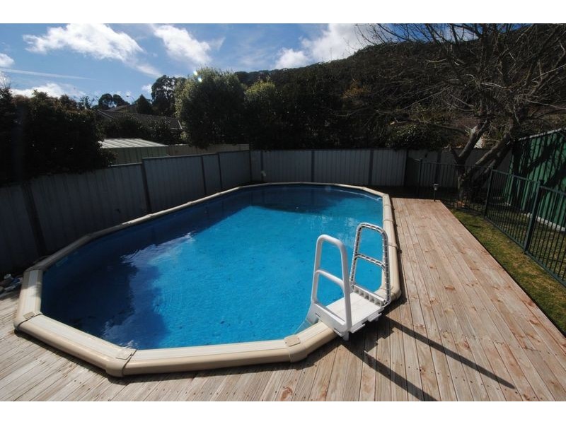 6 Sandalwood Drive, Lithgow NSW 2790