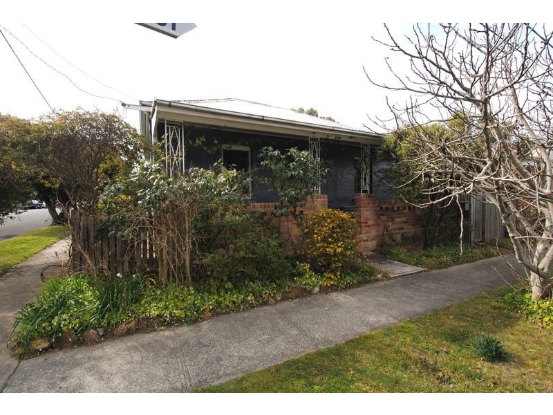9 Sutcliffe Street, Lithgow NSW 2790