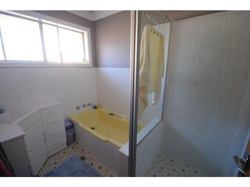 9 Wattle Grove, Lithgow NSW 2790