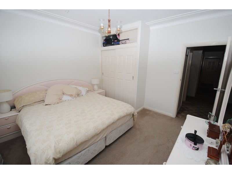 22 Rifle Parade, Lithgow NSW 2790
