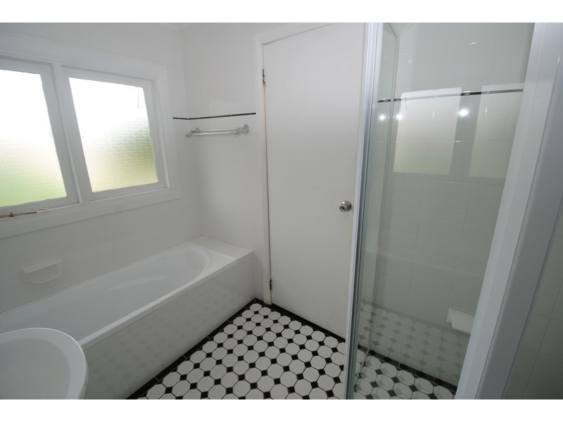 9 Laurence  Street, Lithgow NSW 2790