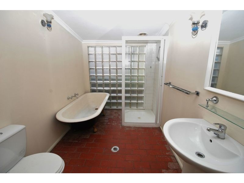 71 Inch Street, Lithgow NSW 2790