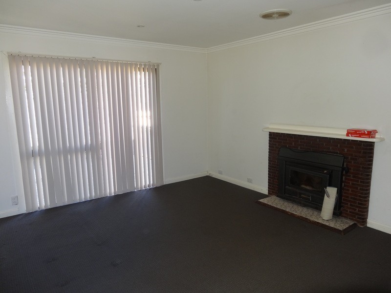 15 Lemnos Street, Lithgow NSW 2790