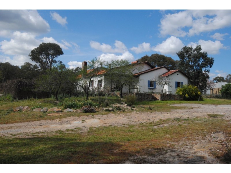 3274 Castlereagh Highway, Ben Bullen NSW 2790
