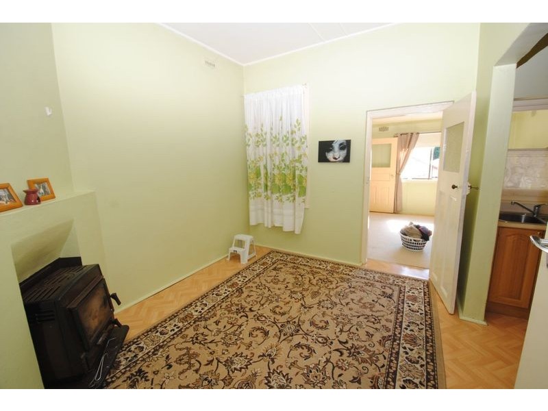 16 Cupro Street, Lithgow NSW 2790