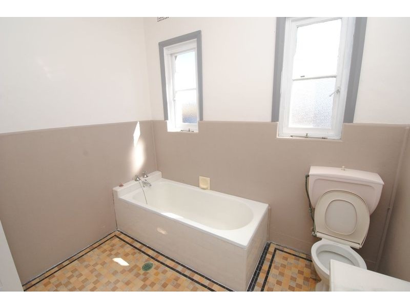 261 Main Street, Lithgow NSW 2790