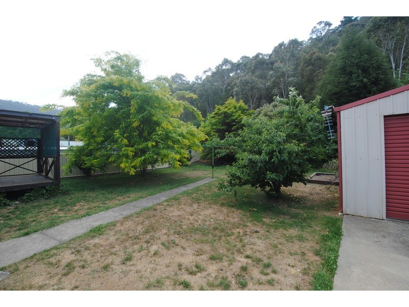 102 Sandford Avenue, Lithgow NSW 2790