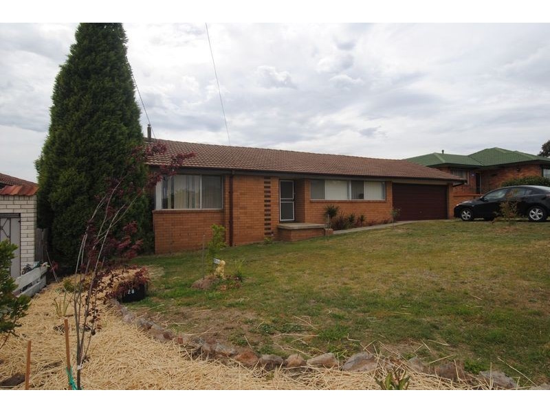 28 Lyon Parade, Wallerawang NSW 2845