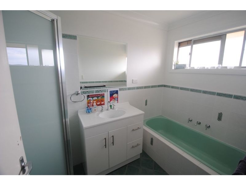 28 Lyon Parade, Wallerawang NSW 2845
