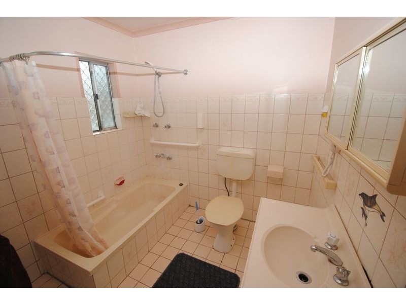 182 Inch Street, Lithgow NSW 2790