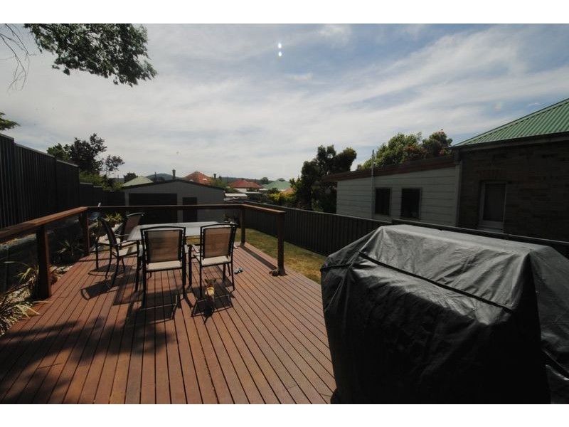 22 Ferro Street, Lithgow NSW 2790