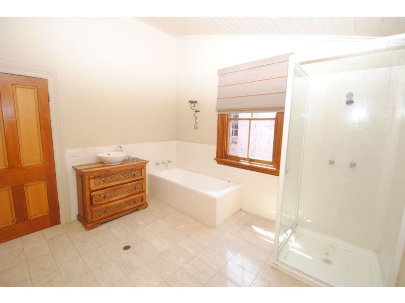 19 Waratah Street, Lithgow NSW 2790