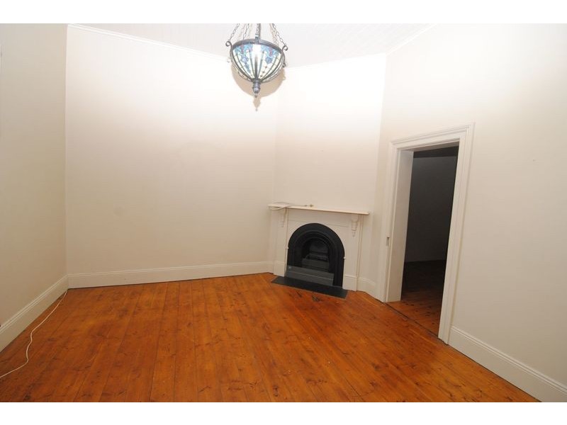 19 Waratah Street, Lithgow NSW 2790