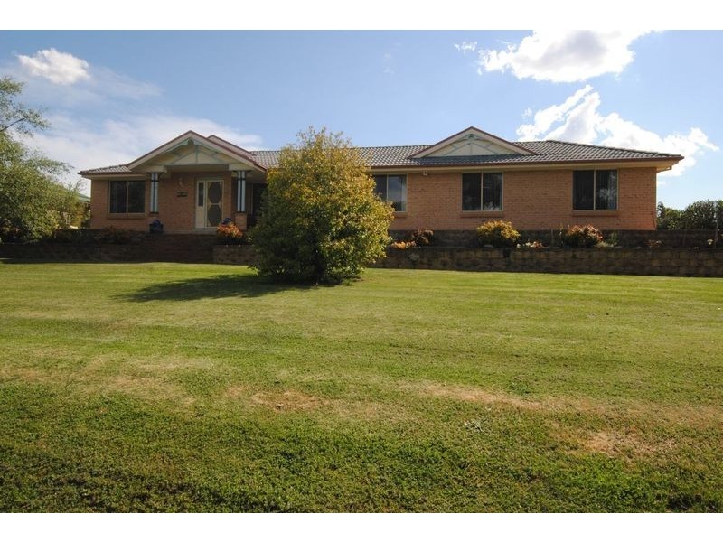 12 Korra Street, Marrangaroo NSW 2790