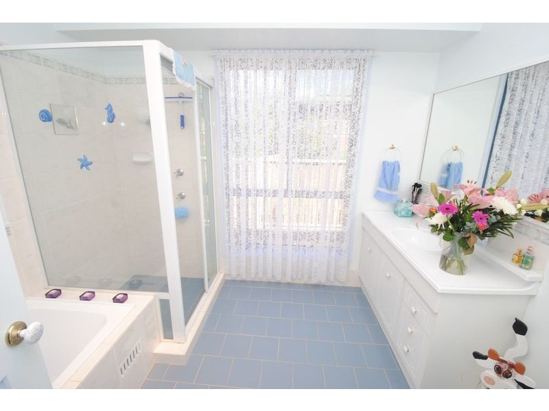 12 Korra Street, Marrangaroo NSW 2790