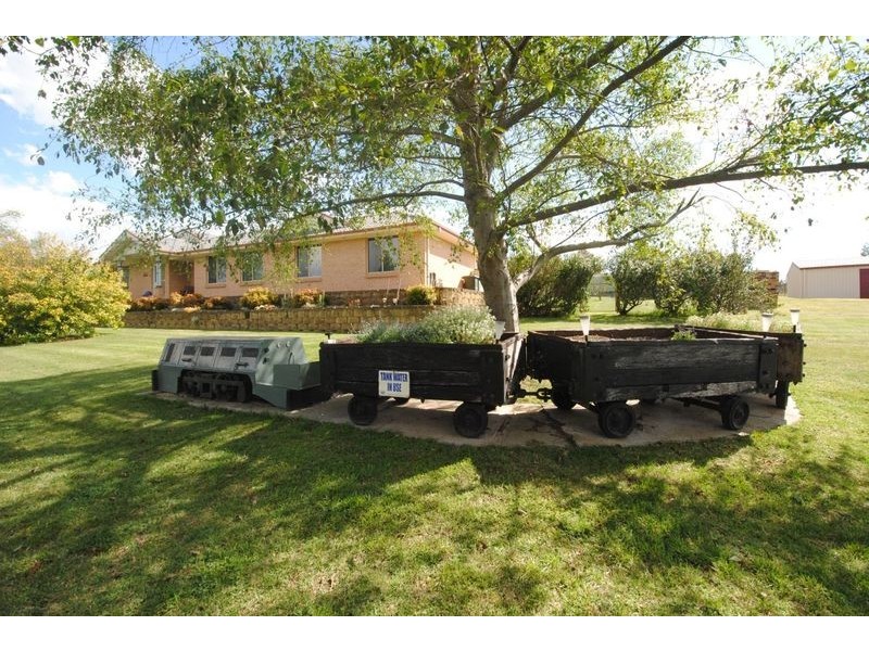 12 Korra Street, Marrangaroo NSW 2790