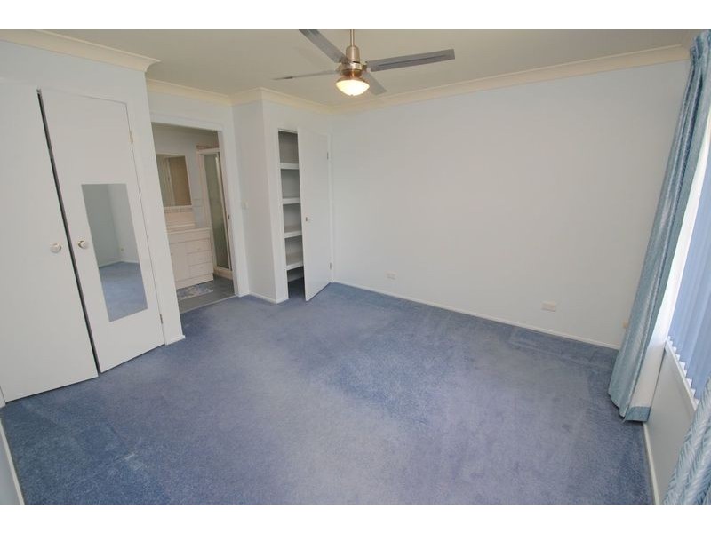 12 Korra Street, Marrangaroo NSW 2790