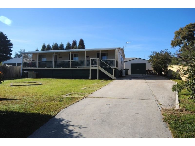 37 Cripps Avenue, Wallerawang NSW 2845