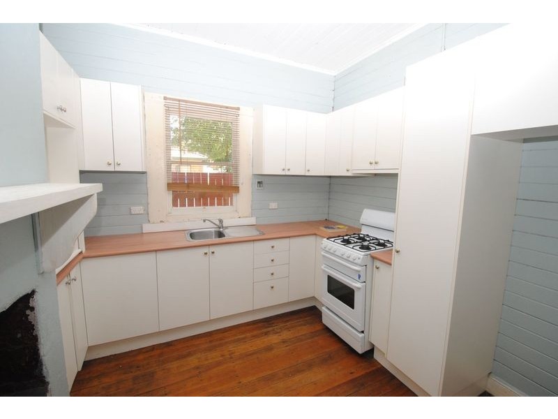 9 Guy Street, Lithgow NSW 2790