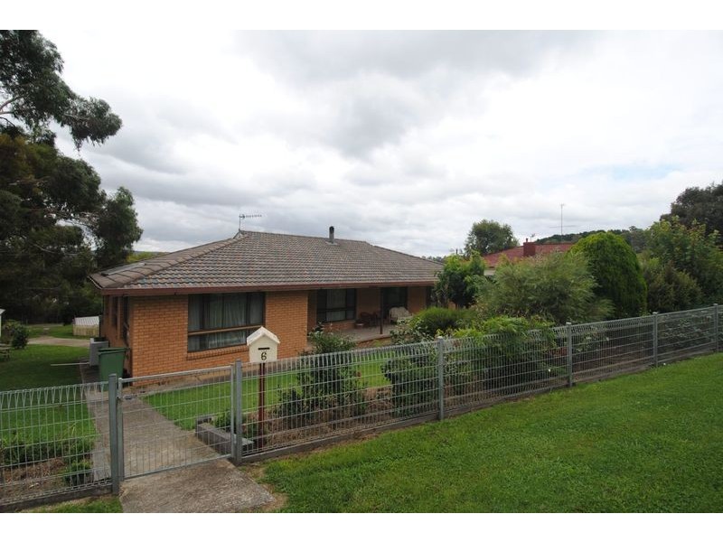 6 Burton Street, Portland NSW 2847