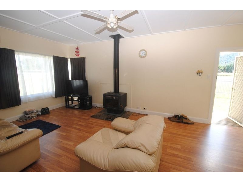 14 Cooerwull Road, Lithgow NSW 2790