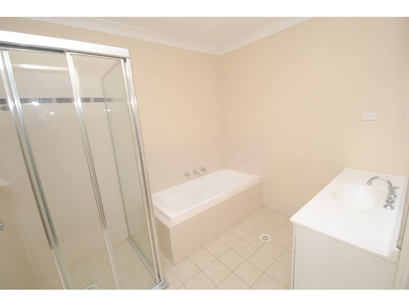 A/5 Pirena Place, Lithgow NSW 2790