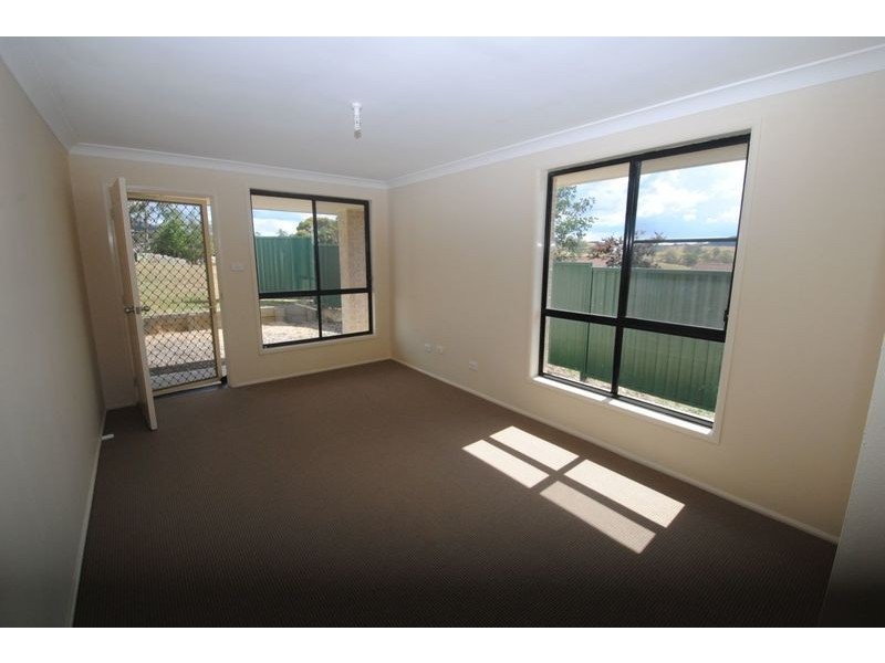 A/5 Pirena Place, Lithgow NSW 2790