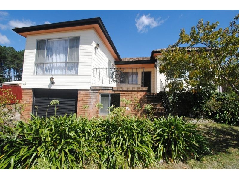 35 Cary Avenue, Wallerawang NSW 2845
