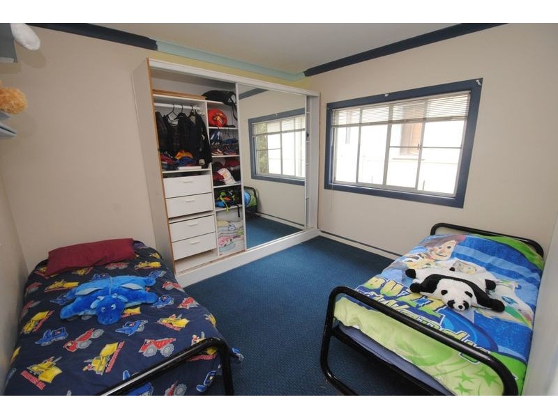 77 Rifle Parade, Lithgow NSW 2790