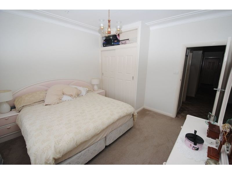 22 Rifle Parade, Lithgow NSW 2790