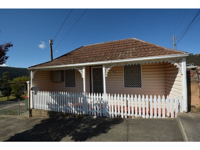 74 Mort Street, Lithgow NSW 2790