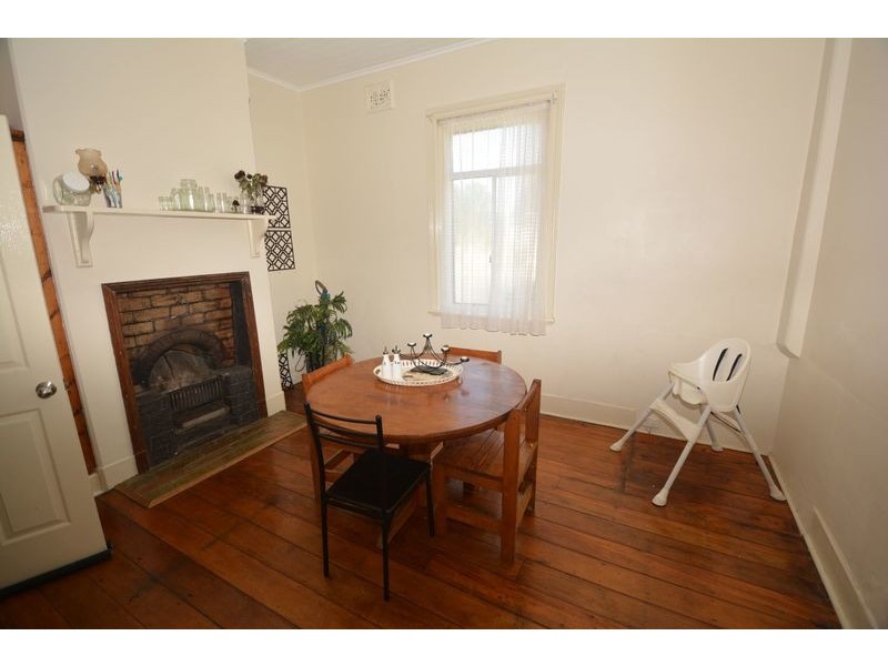 18 Read Avenue, Lithgow NSW 2790